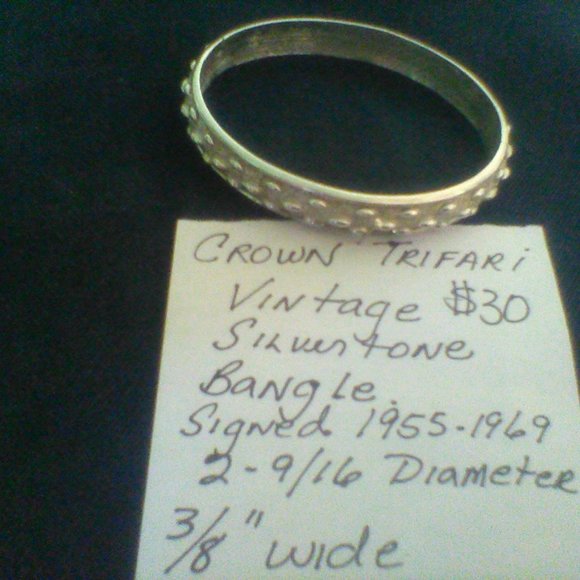 Silver Crown Trifari Vintage Bracelet - Picture 2 of 4